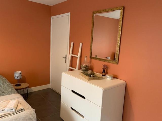 Chambre Independante Chez Particuliers Avec Salle De Bain Privative Anse Εξωτερικό φωτογραφία